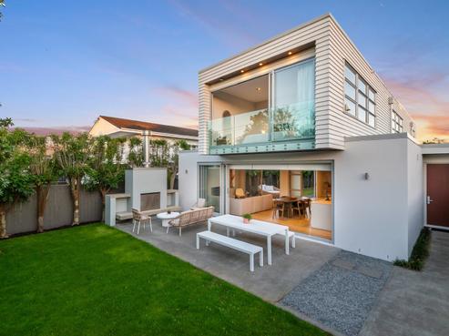 11 Wainui Avenue, Point Chevalier