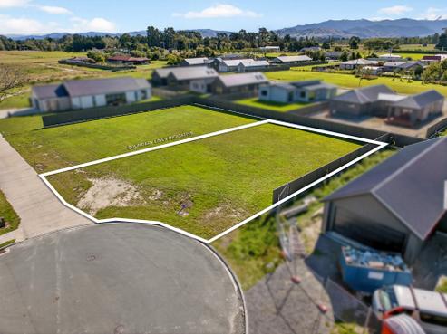 12 Ross Taylor, Upper Plain