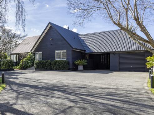 23 Elliot Street, Riverhead