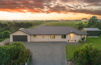 158 Mount Biggs Road, Halcombe