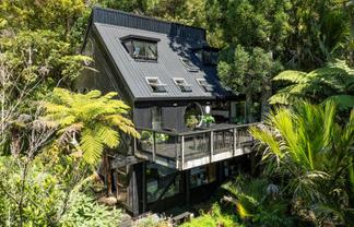 43 Kohu Road, Titirangi