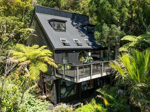 43 Kohu Road, Titirangi