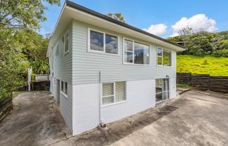 12 St Peters Street, Northcote