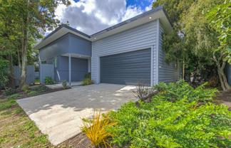 5A Aokautere Drive, Fitzherbert