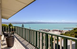 5 Seapoint Road, Bluff Hill