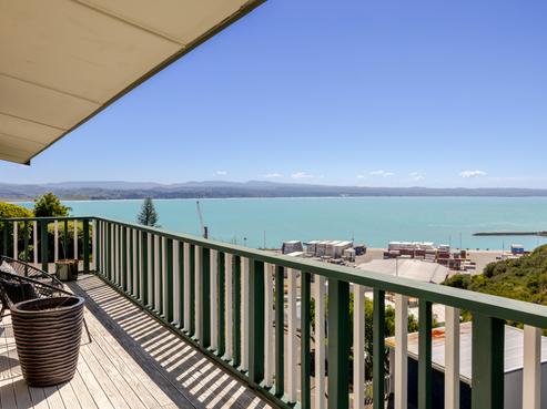 5 Seapoint Road, Napier Hill