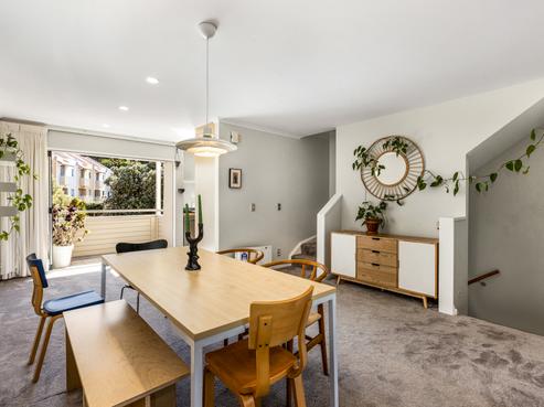 35/305 Evans Bay Parade, Hataitai