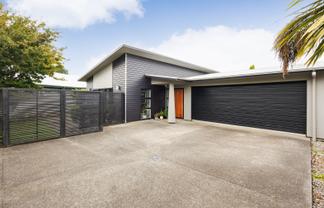 12A Conway Place, Terrace End