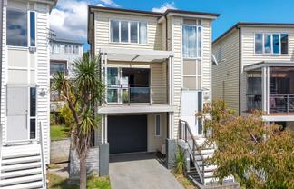 6 Panakenake Way, Flat Bush