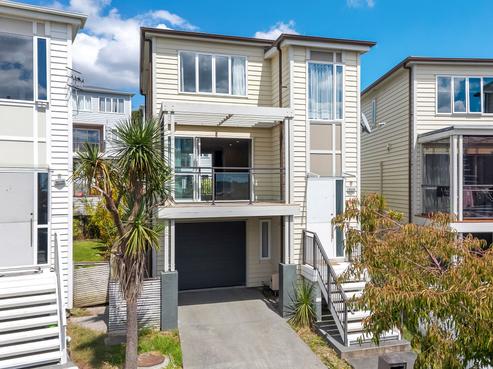 6 Panakenake Way, Flat Bush