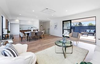 70D Portage Road, New Lynn