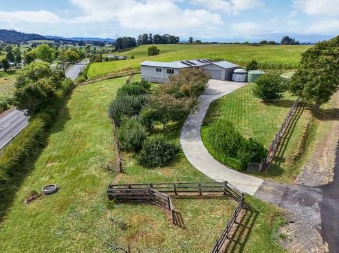 5 Clothier Road, Te Pahu