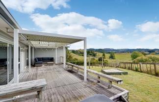 5 Clothier Road, Karamu