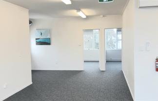 New Painted and New Carpet | Landlord incentive