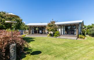 40 Allens Lane, Clive