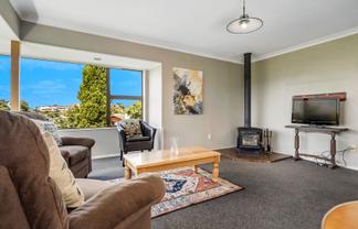 12 Stirling Place, Dinsdale