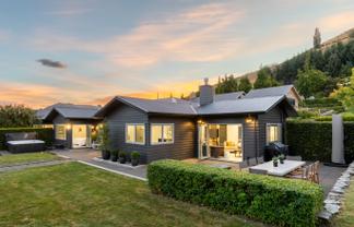 45 Ferry Hill Drive, Lower Shotover