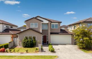 50 Helianthus Avenue, Flat Bush