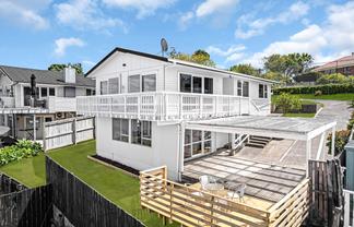 9 Colmar Road, Mellons Bay