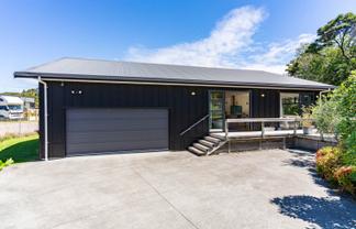 6A Holiday Crescent, Mangawhai Heads