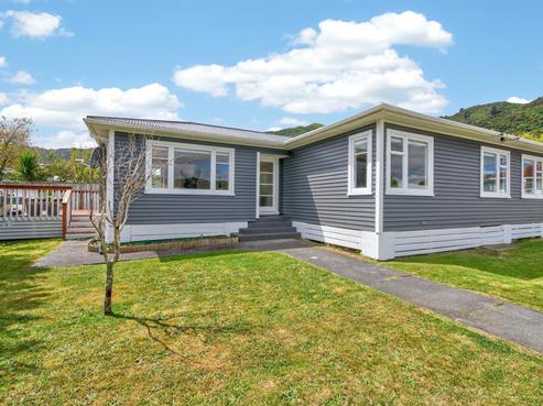 9 Kim Street, Wainuiomata