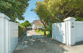 24A Ludlam Crescent, Woburn