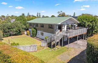 14 Imatra Place, Sunnyhills