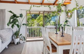 119 Lowe Avenue, Thames