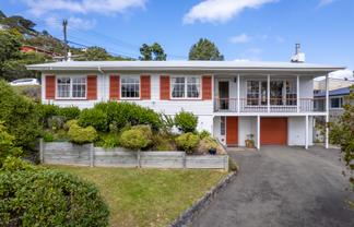 106 Warwick Street, Wilton