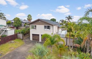 4 Haseler Crescent, Mellons Bay