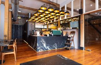 Fully Set Up Cafe/Eatery Space