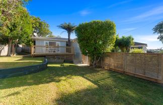 1/12 Selwyn Crescent, Forrest Hill