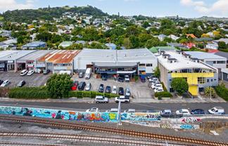 CITY FRINGE WAREHOUSE / OFFICE
