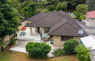 25 School Road, Paihia
