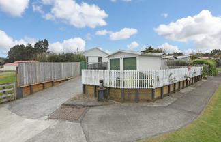 22 Barton Street, Marton