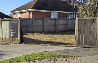 3 Hinton Place, Roslyn