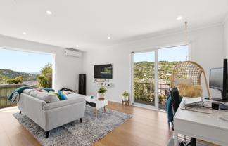 65 Chartwell Drive, Crofton Downs