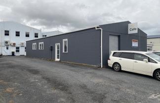 Smart storage in Thames