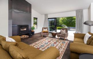 15 Alice Burn Drive, Luggate