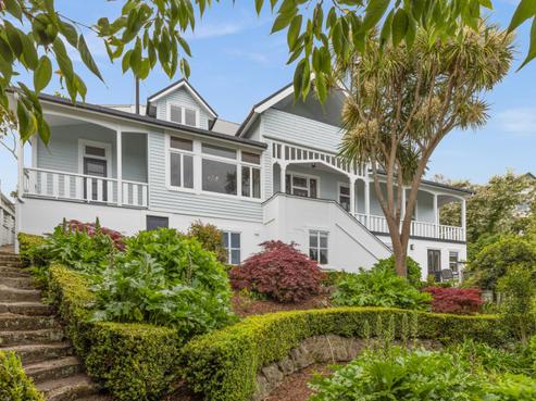 10 Cobden Road, Napier Hill