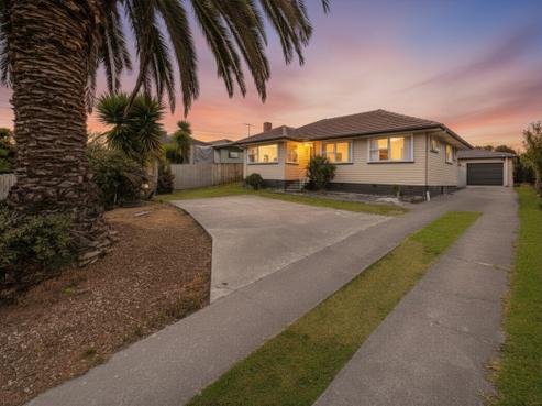 12 Clutha Crescent, Clover Park