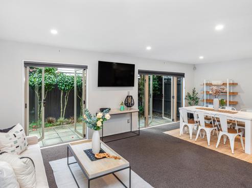 11C Stoneyhurst Street, Saint Albans
