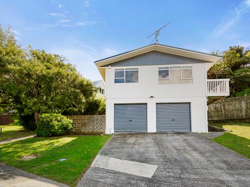 17 Gainsborough Grove, Belmont