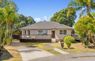 24 Mackenzie Street, Te Atatu South