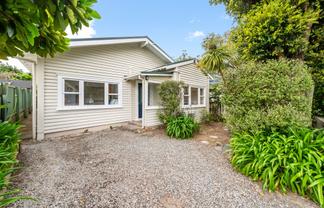 28 Miro Street, Eastbourne