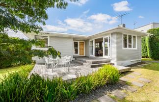 12 Carrs Place, Ellerslie