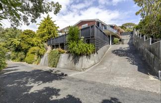 46 Seaview Road, Marfell