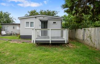 1/122 Church Street, Otahuhu