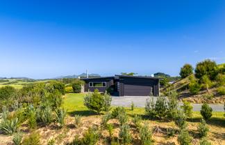 64 Ross Road, Parua Bay
