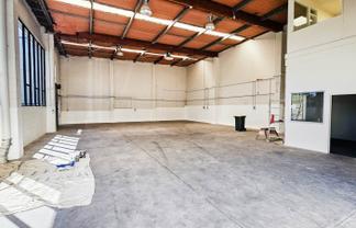 FUNCTIONAL INDUSTRIAL UNIT
